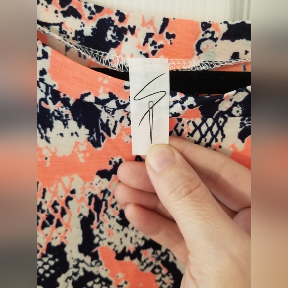 Sew in Love Top - Picture 2 of 3